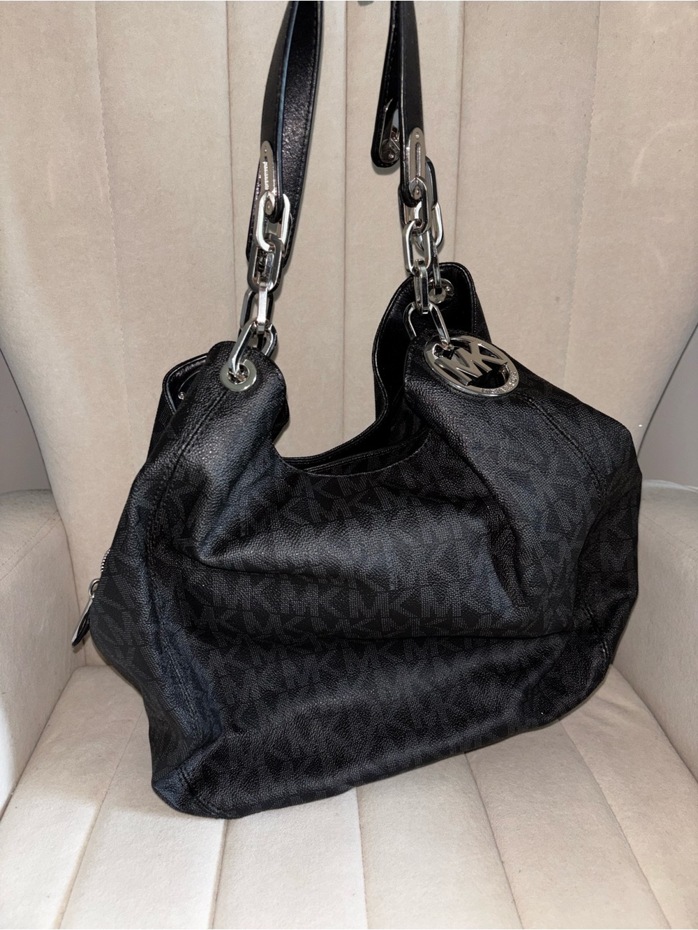 Michael Kors Black Logo-Print Shoulder Hobo Bag
